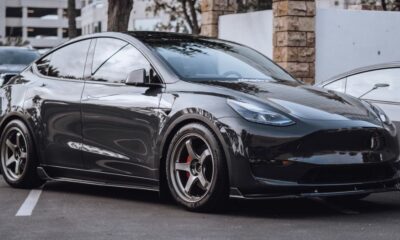 Vercelli Strada Tesla Model 3